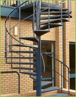 Винтовая лестница наружная металлическая ЛМВ-01